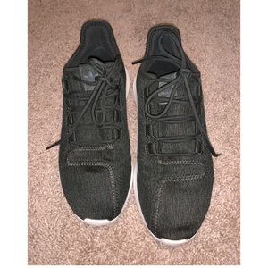 Adidas tubular shadow shoes